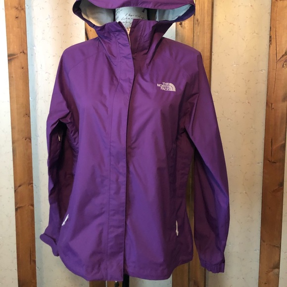 The North face jacket/shell. Purple. Size medium - Picture 2 of 7